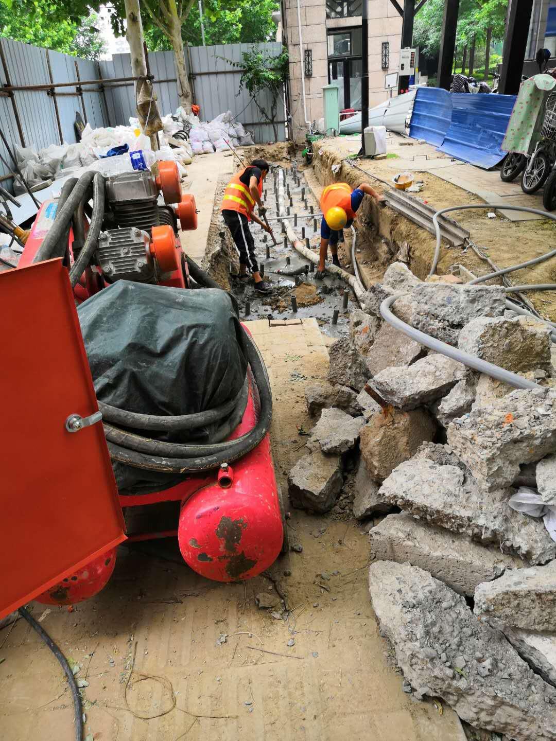 英山地基加固解决房子的地基下沉问题